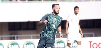 أمين غويري مهاجم منتخب الجزائر