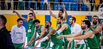 منتخب سوريا يحتفل بالتأهل إلى نهائيات كأس آسيا 2025