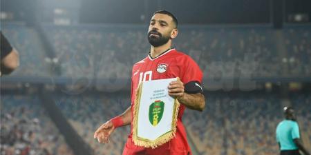 مدرب
      محمد
      صلاح
      السابق
      يوضح
      الفارق
      بين
      فترته
      في
      روما
      وليفربول - غاية التعليمية