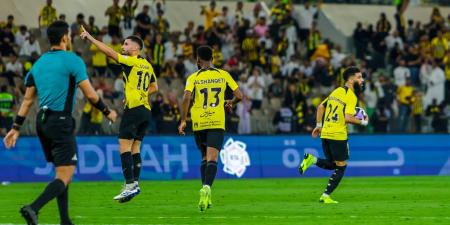 عوار
      يفوز
      رفقة
      الإتحاد
      ويقوده
      لملاحقة
      الهلال
      في
      صدارة
      الدوري
      السعودي - غاية التعليمية