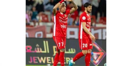 لقب
      الدوري
      يريد
      شباب
      الأهلي..
      والهبوط
      يهدد
      العروبة
      ودبا
      الحصن - غاية التعليمية