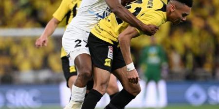 فيديو..
      الاتحاد
      يتعثر
      أمام
      الأخدود
      ويهدر
      فرصة
      توسيع
      الفارق
      مع
      الهلال - غاية التعليمية