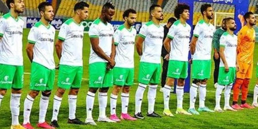 صلاح
      محسن
      يقود
      هجوم
      المصري
      أمام
      الزمالك
      في
      دوري
      نايل - غاية التعليمية