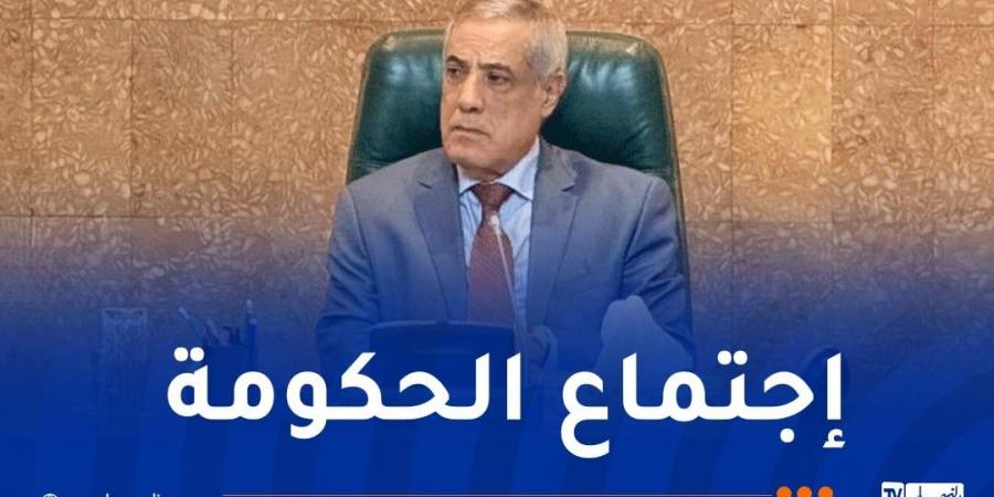 الأمن
      الغذائي
      ورفع
      قدرات
      تخزين
      الحبوب
      على
      طاولة
      الحكومة - غاية التعليمية