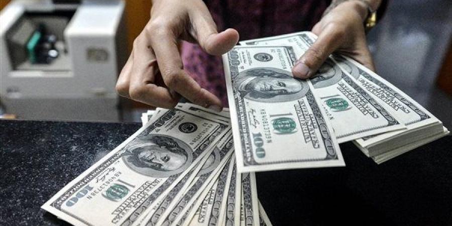 سعر
      الدولار
      مقابل
      الجنيه
      المصري
      اليوم
      الجمعة
      في
      بنك
      مصر
      والبنك
      الأهلي - غاية التعليمية