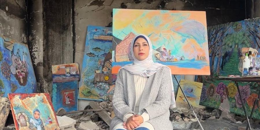 غزة..
      فلسطينية
      تروي
      مآسي
      الإبادة
      الإسرائيلية
      بلوحات
      من
      فن
      “الكولاج” - غاية التعليمية