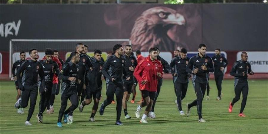 سرًا..
      تحرك
      عاجل
      للزمالك
      لخطف
      نجم
      الأهلي
      وضمه
      مجانًا - غاية التعليمية