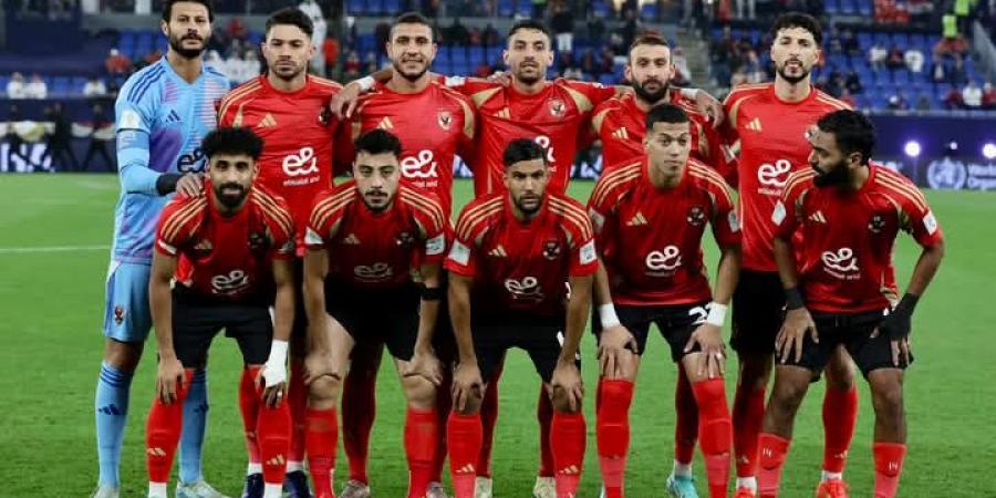 نجم
      الأهلي
      يغيب
      عن
      الملاعب
      لمدة
      شهر
      للإصابة - غاية التعليمية