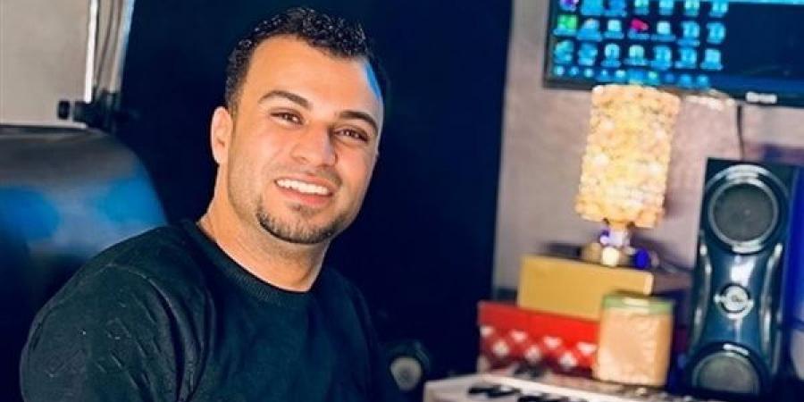 أحمد
      عادل
      يكشف
      تفاصيل
      أول
      حفل
      غنائى
      له
      وسبب
      حبه
      لفن
      الكف - غاية التعليمية