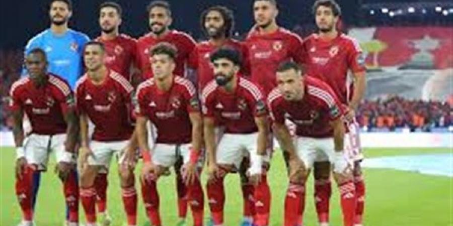 نجم
      الأهلي
      يفجرها
      :
      سأنتقل
      فورا
      للزمالك
      في
      هذه الحالة - غاية التعليمية