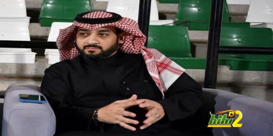 الغامدي:
      الأهلي
      فريق
      ثقيل..
      ويسعى
      الفوز
      دائماً - غاية التعليمية