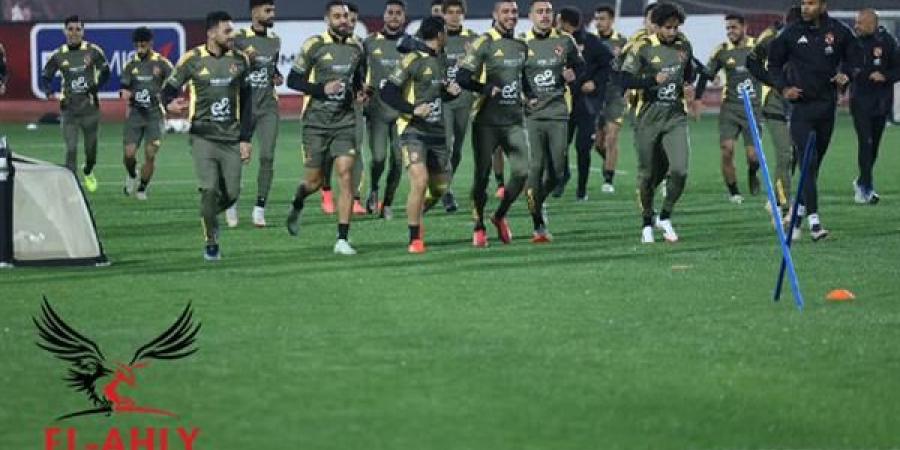 الأهلي
      يواصل
      تدريباته
      استعدادًا
      لمواجهة
      طلائع
      الجيش - غاية التعليمية