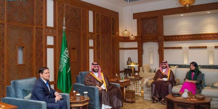 بن
      سلمان
      يبحث
      مع
      روبيو
      في
      جدة
      ملفات
      سوريا
      وغزة
      واليمن - غاية التعليمية