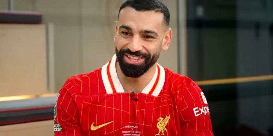 محمد صلاح يكشف سر يتعلق بـ والدته قبل خوضه المباريات - غاية التعليمية