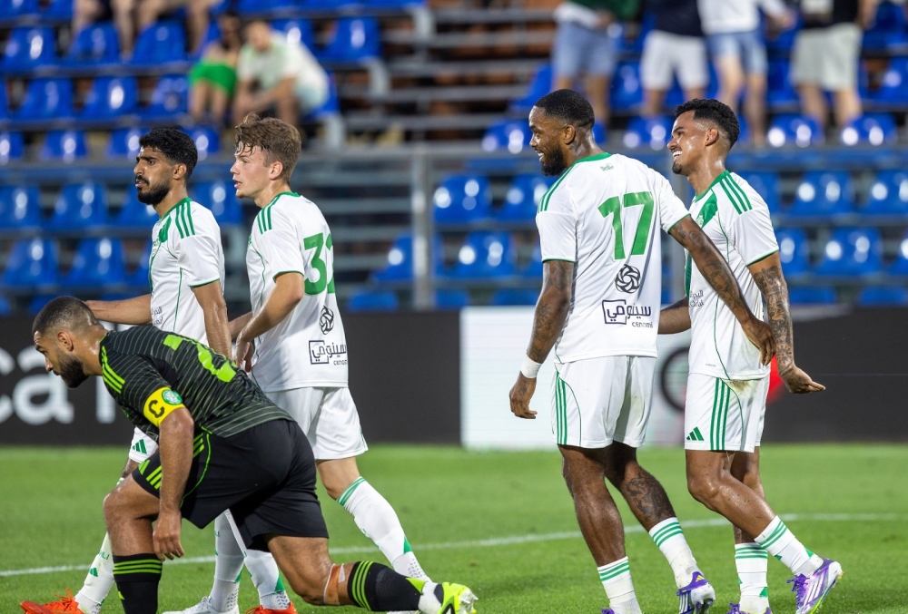 3 نجوم من دوري روشن على رادار الأهلي لتعزيز الجناح الأيسر في 2025