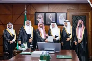 أمير المنطقة الشرقية يلتقي الرئيس التنفيذي للمؤسسة العامة للري ويستعرض أحدث مشاريعها التنموية بالمنطقة.. 2025