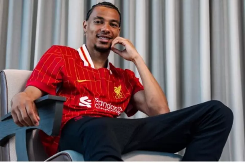 هوجو إيكيتيكي.. أغلى لاعب في التاريخ بدون ظهور مع المنتخب الوطني في 2025