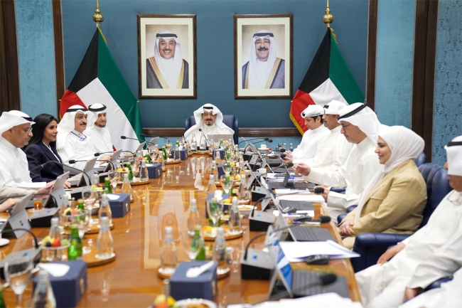اجتماع أسبوعي جديد لمجلس الوزراء يُعقد في 2025