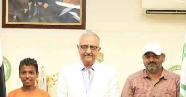 اجتماع رئيس البنك الأهلي مع ناشئ القطار ووالده لتيسير شؤون اللاعب في 2025