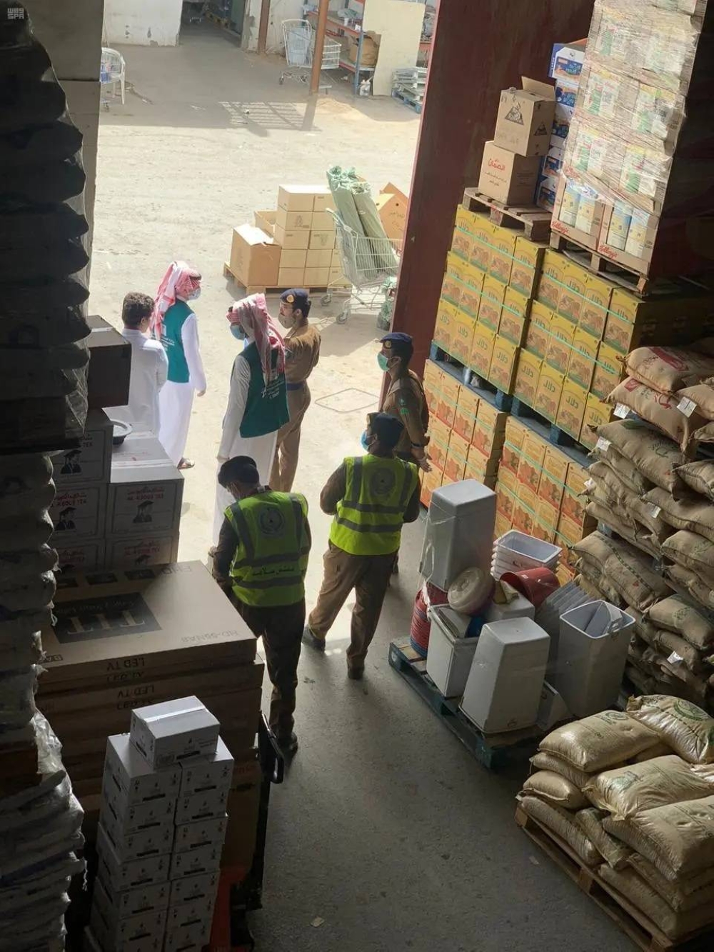 تصحيح أوضاع المستودعات والمخازن خلال 180 يوما في 2025