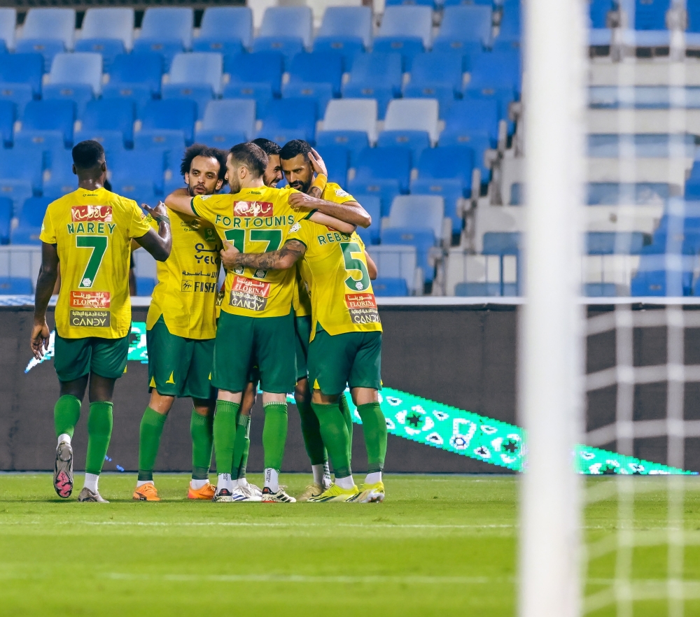 تعرف على آخر تطورات صفقتي الخليج في صيف 2025