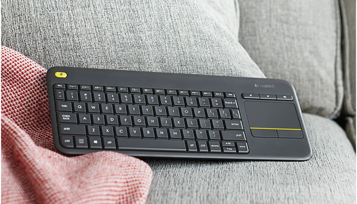 فرصة ذهبية.. لوحة مفاتيح Logitech K400 Plus اللاسلكية بسعر 9.99 دولار فقط في 2025