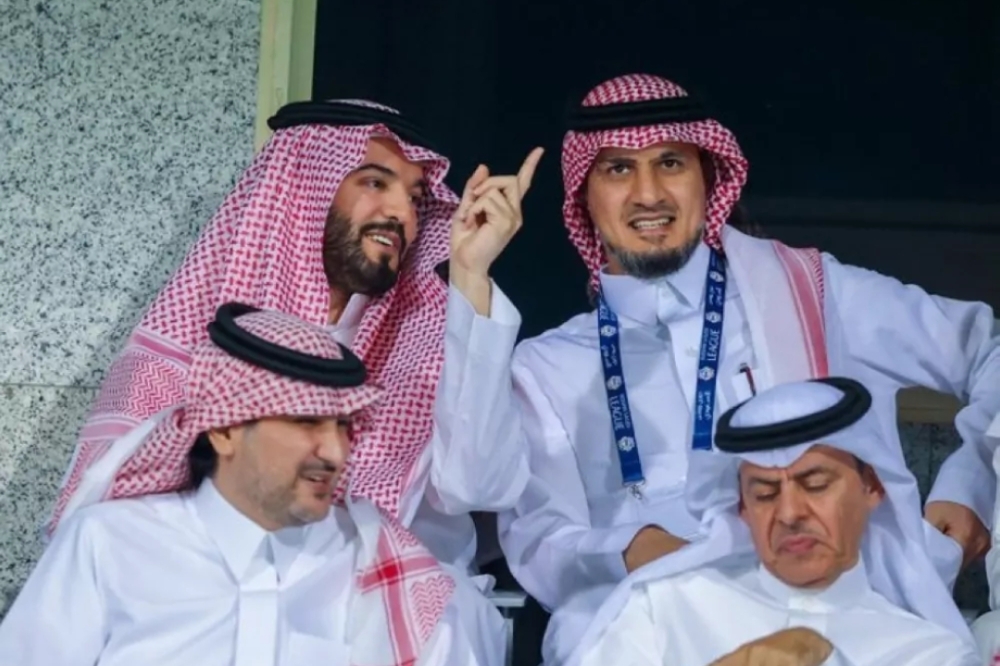 فهد المفرج.. خمسة وعشرون عاماً من الإخلاص بمسيرة الهلال في 2025