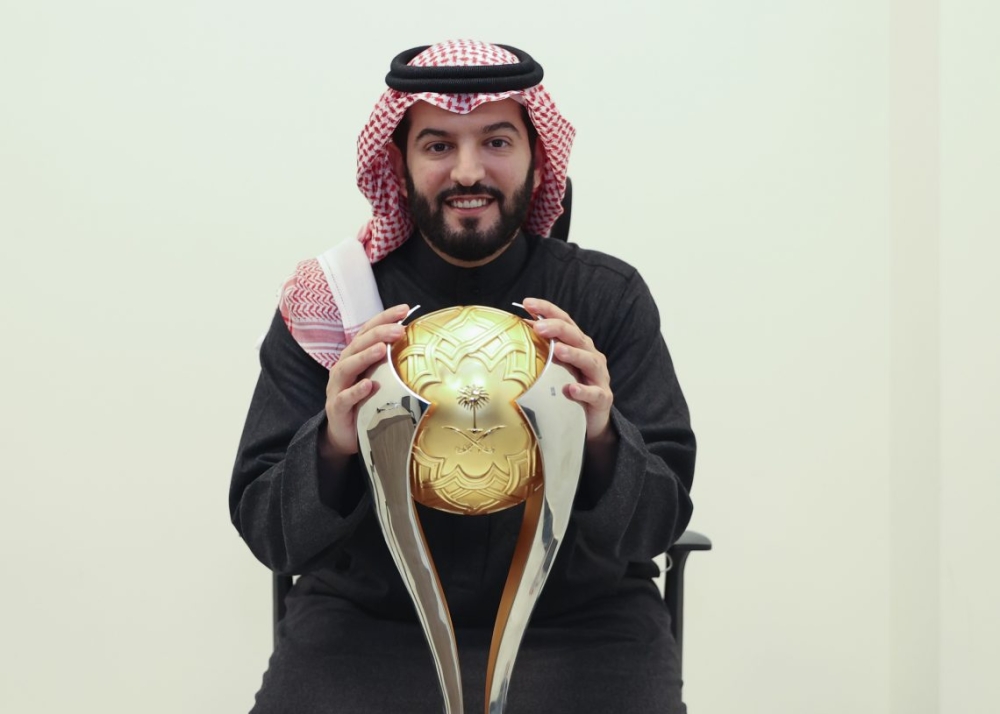 فهد بن نافل يختتم مشوار المجد مع الهلال من المنصة 59 حتى 70 في عام 2025