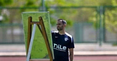 فيريرا يقدم محاضرة فنية شاملة للاعبي الزمالك استعدادًا لمباراة دجلة الودية