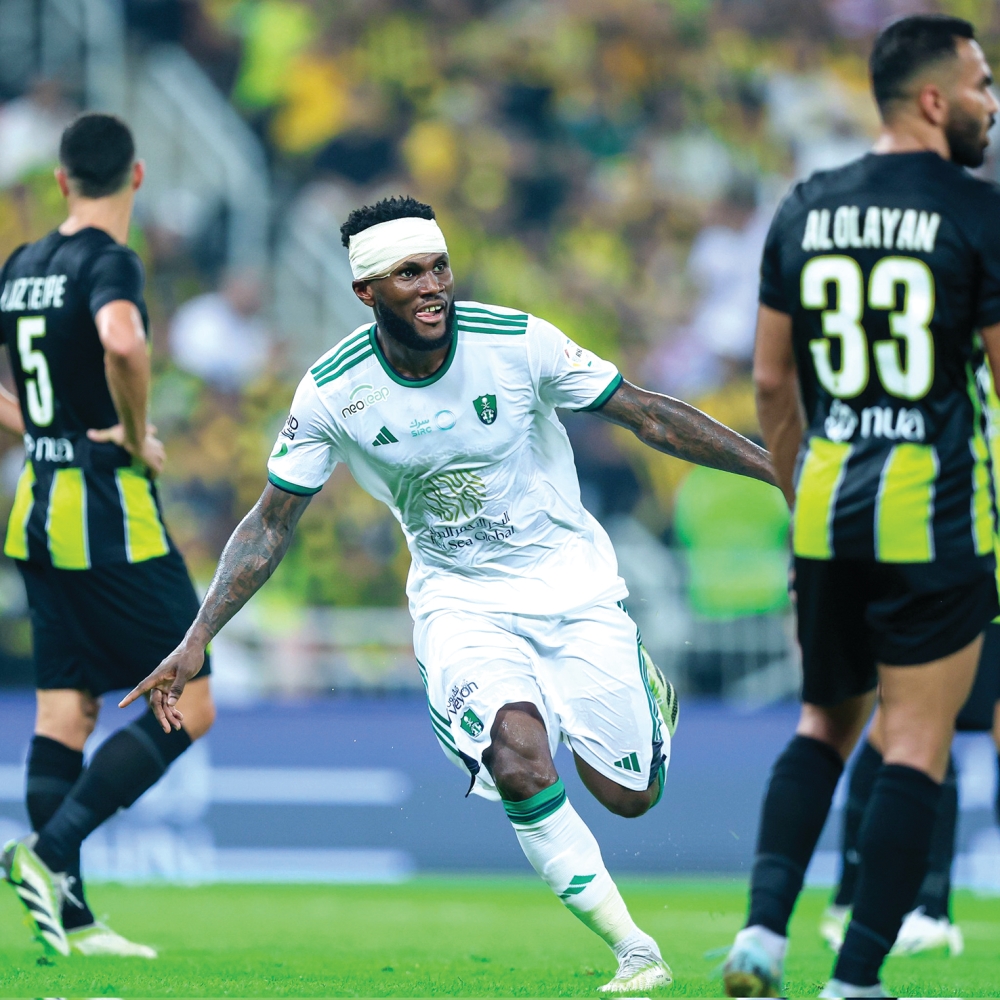 ليدز يونايتد.. حقيقة المفاوضات مع فرانك كيسييه في 2025