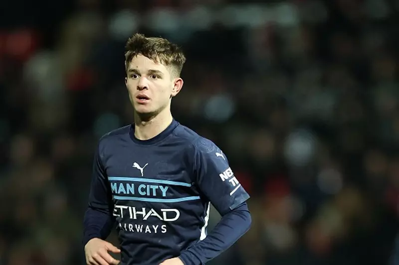 مانشستر سيتي يحبط محاولة نوتنجهام فورست لضم جيمس ماكاتي في 2025