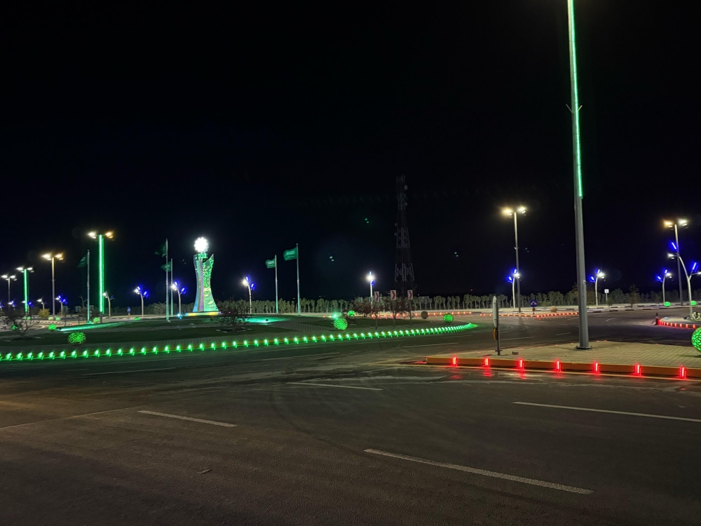 مشاريع تحسين البنية التحتية وإنارة الطرق في عين دار لعام 2025