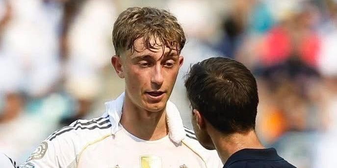 أسباب اعتماد تشابي ألونسو على هويسين كلاعب محوري في موسم 2025
