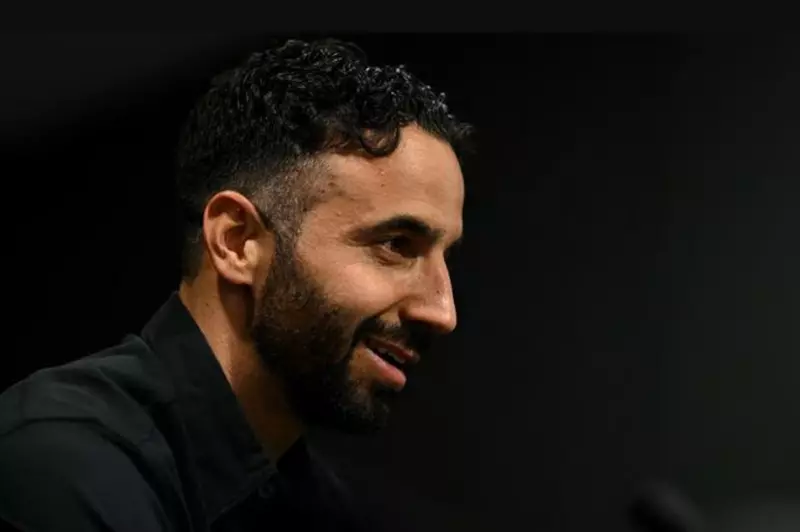 أموريم يحلم بتدريب مانشستر يونايتد على مدار 20 عاماً مقبلة