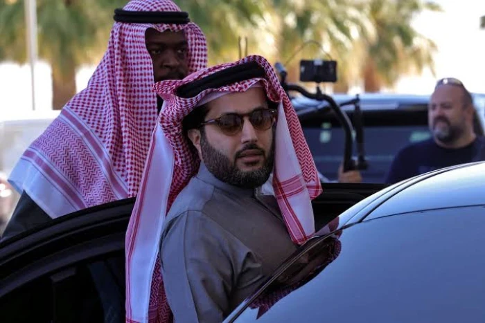 إصابة تركي آل الشيخ بفيروس خطير في 2025.. ويطمئن المتابعين بشأن حالته