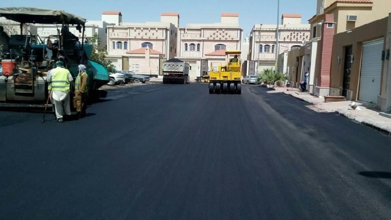 إطلاق 14 مشروعًا حديثًا لتحسين شوارع وأحياء الرياض في 2025