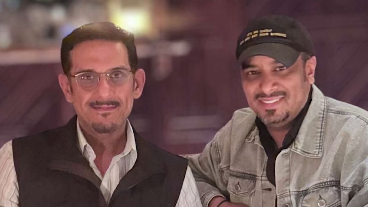 إطلالة كلاسيكية للأمير نواف بن سعد تسرق الأضواء في أحدث ظهور عام 2025