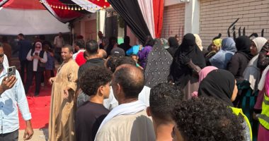 إقبال كبير من الناخبين على مقار التصويت في انتخابات الشيوخ بمدينة الفردوس 2025.. صور