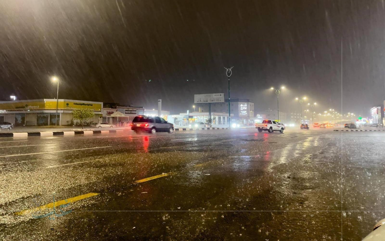 استمرار هطول الأمطار على 6 مناطق سعودية بحسب رصد وزارة البيئة 2025.. تعرف على التفاصيل