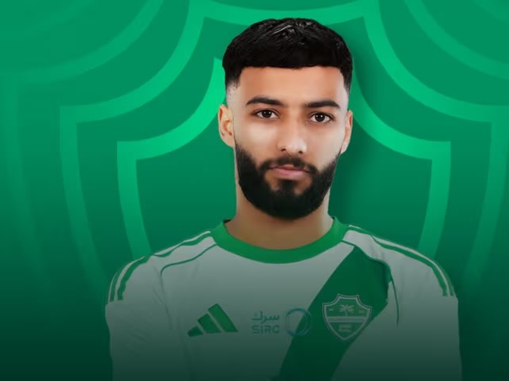 الأهلي يضم صالح أبو الشامات إلى صفوفه قادماً من الخليج في 2025