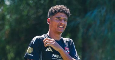 الأهلي يميل لإعارة محمد عبد الله داخل مصر في 2025 رغم تلقيه عروضاً خارجية.. إليك الأسباب