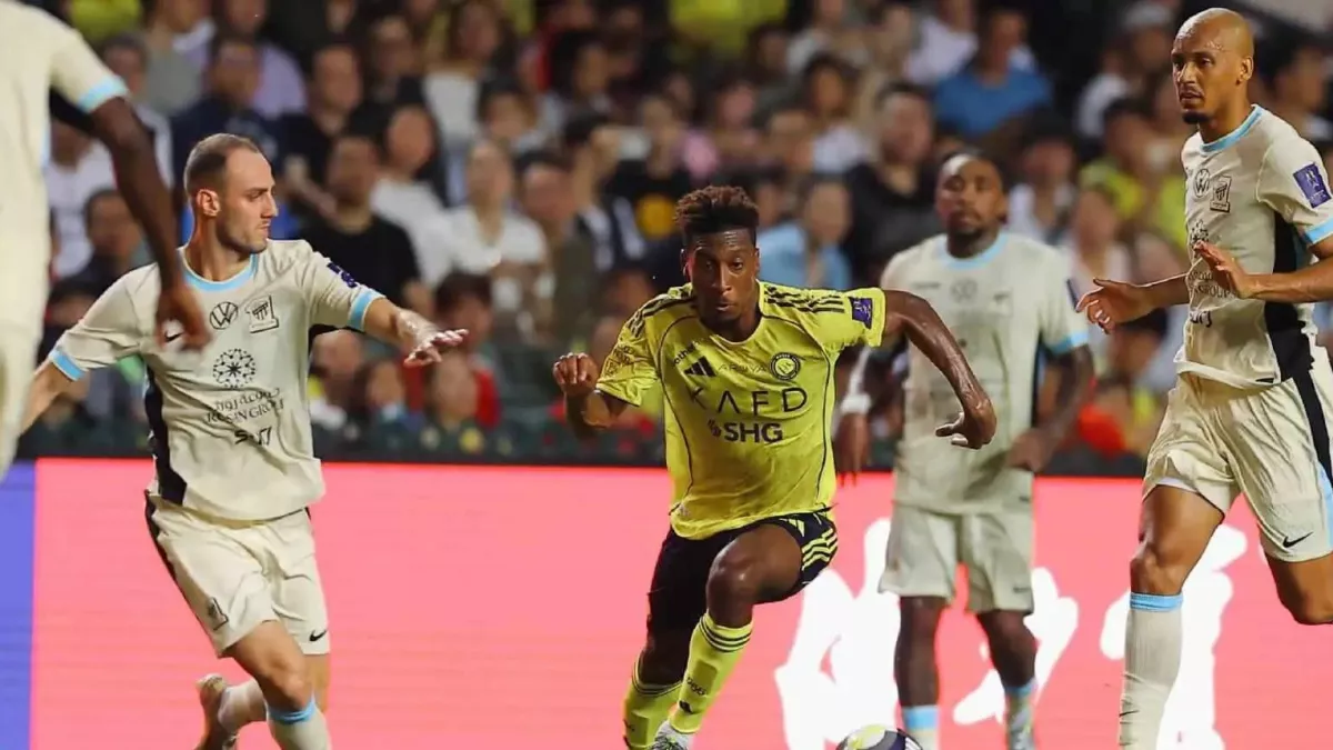 الاتحاد يعزز صفوفه بصفقة عالمية جديدة بعد هزيمته أمام النصر في كلاسيكو السوبر 2025.. مستفيداً من توصية بنزيما