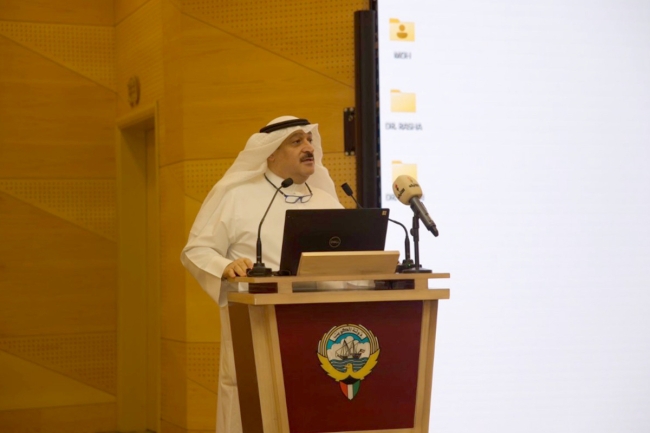 العوضي يؤكد.. دعم الكوادر الطبية المحلية يتصدر أولويات وزارة الصحة في 2025