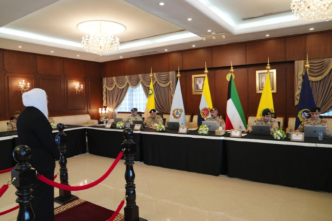 الكشف عن نتيجة القرعة العلنية لأول دفعة من الطالبات الضباط الجامعيات في الكلية العسكرية مساء غد