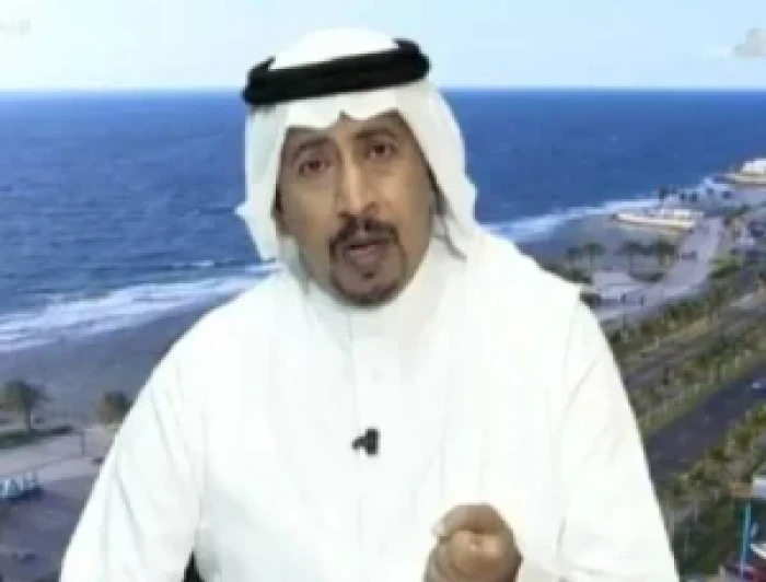 تعليق الشيخي على لقطة هدف الأهلي في شباك نيوم.. تحليل رياضي مميز 2025