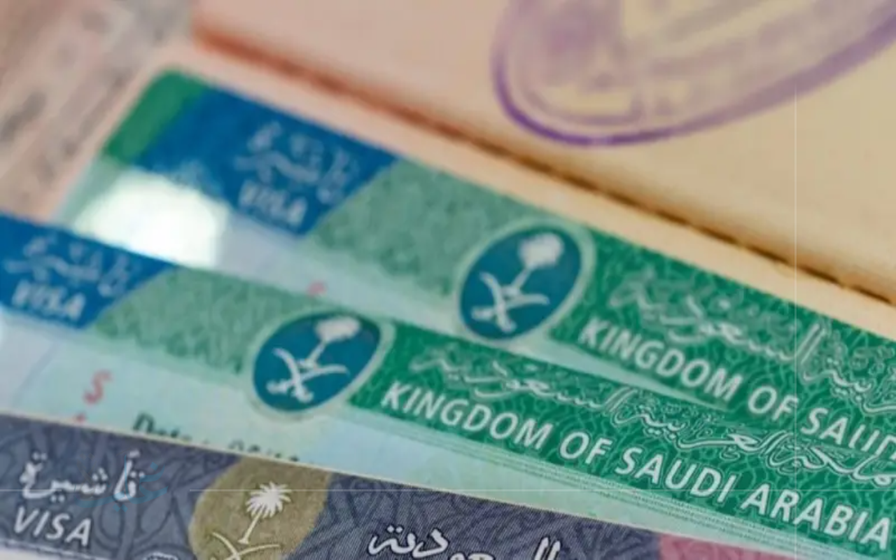 المملكة تعلن استمرار تمديد تأشيرات الزيارة المنتهية عبر أبشر لعام 1447