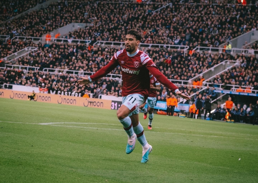 النصر يتابع نجم وست هام الإنجليزي عن كثب في 2025