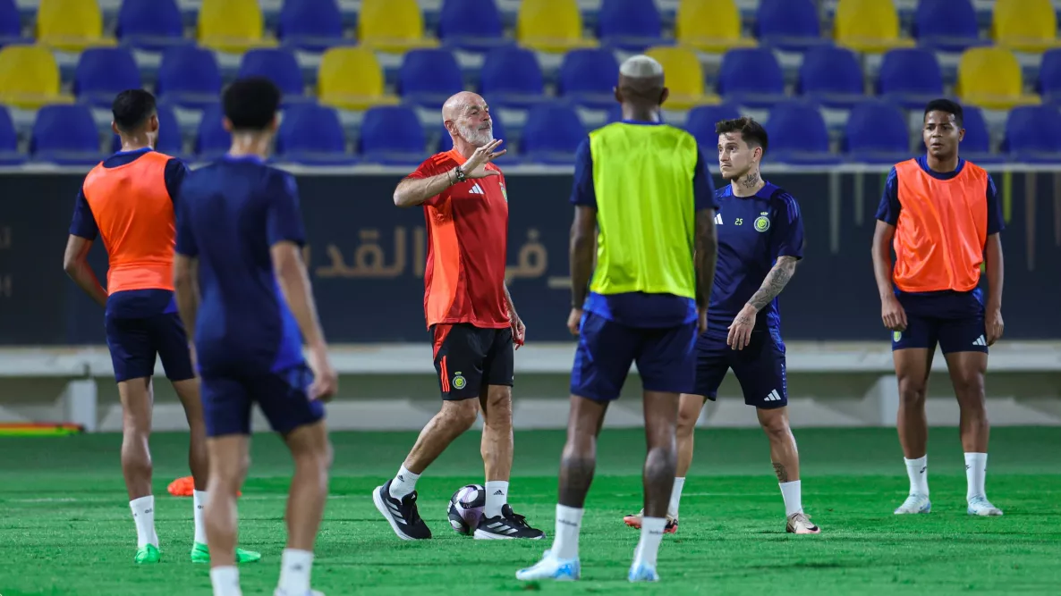 النصر يعرض محترفه للبيع مقابل مبلغ محدد.. بولونيا يتلقى ضربة قوية في 2025