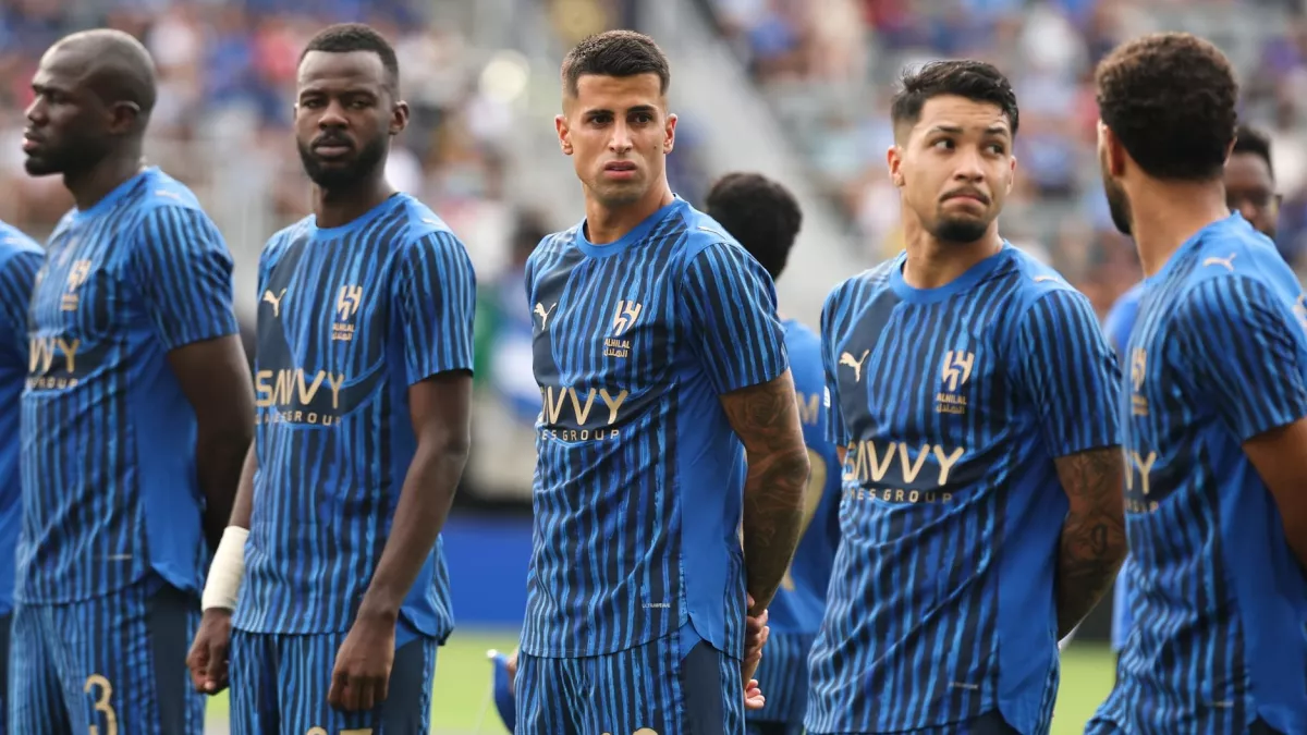 الهلال يتجه لخيار جديد ويفتح باب المفاوضات مع مهاجم إنزاجي المفضل بعد تعثر صفقتي إيزاك وأوسيمين في 2025