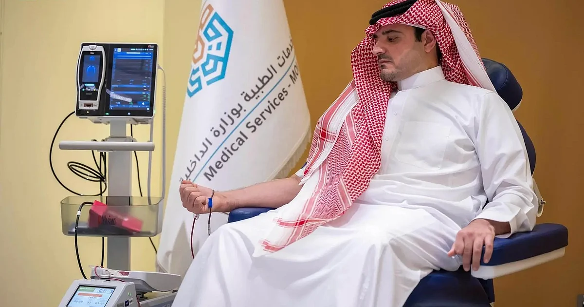 انطلاق الحملة السنوية 2025.. عبدالعزيز بن سعود يثمن جهود القيادة ويدعم بنوك الدم